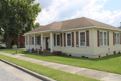 /international/us/301-1st-street-e-hampton-sc-110109158965/