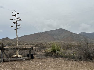 /international/us/165-bare-bones-road-w-mobile-home-terlingua-tx-110108254711/