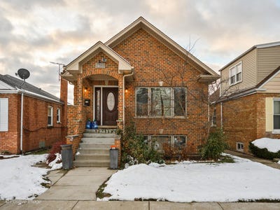 /international/us/3740-n-pacific-avenue-chicago-il-110107339464/