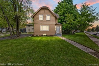 /international/us/686-n-perry-street-pontiac-mi-110108076860/