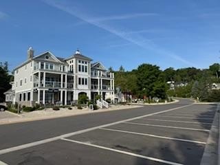 /international/us/2363-mill-rd-sister-bay-wi-110098182657/?lang=en
