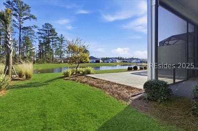 /international/us/155-weekend-avenue-hardeeville-sc-110104410109/