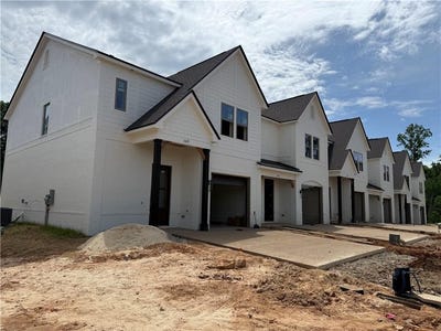 /international/us/1619-parker-creek-trail-auburn-al-110108230714/