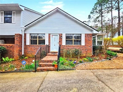 /international/us/5972-wintergreen-road-norcross-ga-110106533801/