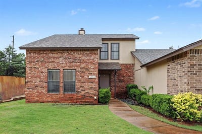 /international/us/13711-e-crossing-way-edmond-ok-110108384122/