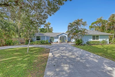 /international/us/799-huff-road-haverhill-fl-110120652395/