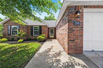 /international/us/599-richland-creek-avenue-elkins-ar-110108447822/