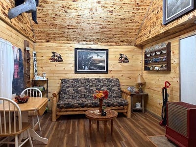 /international/us/83-yahn-road-galeton-pa-110103301822/