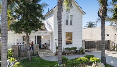 /international/us/8110-3rd-downey-ca-110104068386/