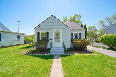 /international/us/304-chippewa-street-tecumseh-mi-110107845143/