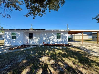/international/us/205-martin-drive-ne-port-charlotte-fl-110102614562/