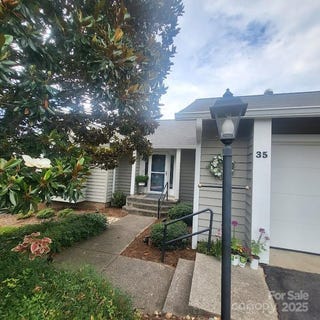 /international/us/35-cedarcliff-circle-asheville-nc-110100844349/