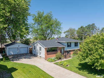 /international/us/1261-parkview-circle-galesburg-il-110108391676/