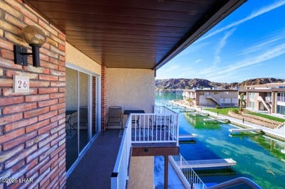 /international/us/9170-riverside-dr-parker-az-110105508119/