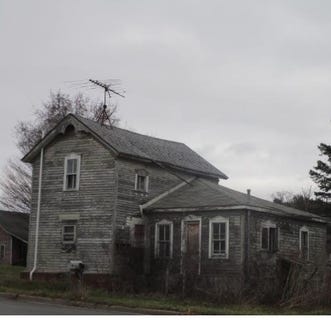 /international/us/128-n-marshall-street-burlington-mi-110101179161/