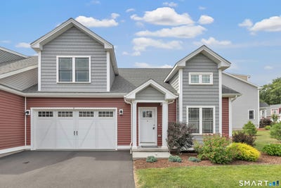 /international/us/47-lombard-circle-north-haven-ct-110109058862/