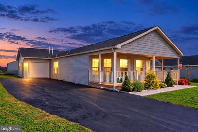 /international/us/153-glenridge-drive-carlisle-pa-110120636655/