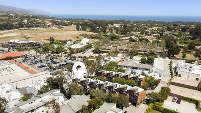 /international/us/29235-heathercliff-road-malibu-ca-110098599188/