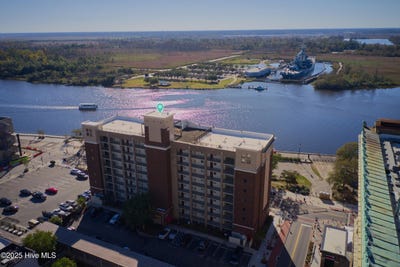 /international/us/106-n-water-street-wilmington-nc-110104434157/