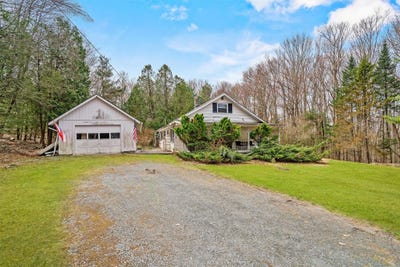 /international/us/53-dill-road-forestburgh-ny-110098517417/