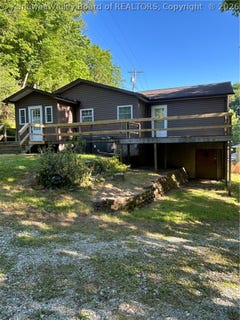 /international/us/1726-trace-fork-road-chapmanville-wv-110108071617/