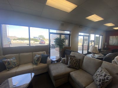 /international/us/1940-plateau-way-west-wendover-nv-110103657003/