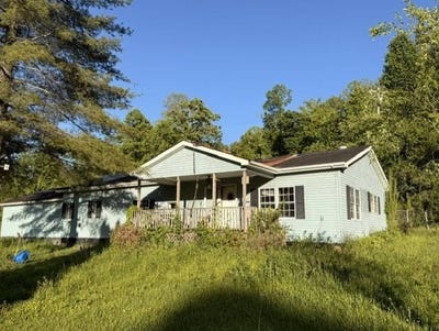 /international/us/1199-east-hwy-221-bledsoe-ky-110107999469/