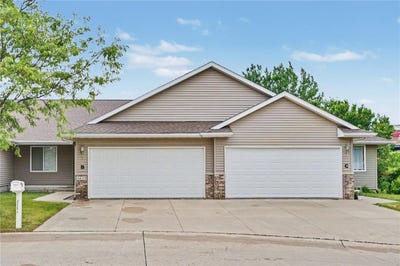 /international/us/3625-37th-avenue-sw-cedar-rapids-ia-110108629470/