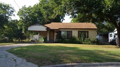 /international/us/1501-elizabeth-street-gainesville-tx-110101099282/