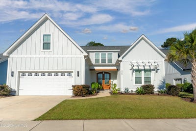 /international/us/320-summerhouse-drive-holly-ridge-nc-110120042087/