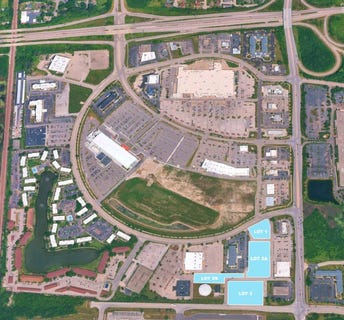 /international/us/601-lakehurst-road-waukegan-il-110100994825/