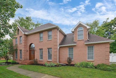 /international/us/519-forestview-court-circleville-oh-110100613725/