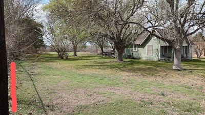 /international/us/1703-north-park-street-brenham-tx-110106253356/