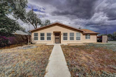 /international/us/1850-white-avenue-grand-junction-co-110120536261/
