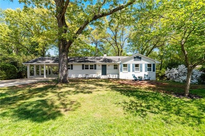 /international/us/209-manley-drive-clemson-sc-110107352306/