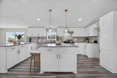 /international/us/102-sunshine-meadows-court-weatherford-tx-110104576032/
