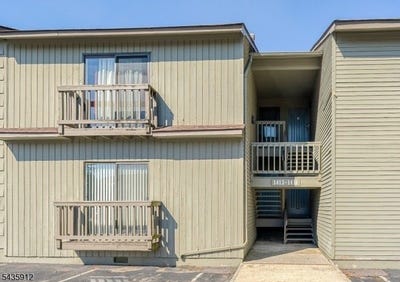 /international/us/1413-spruce-hills-dr-glen-gardner-boro-nj-110108413261/