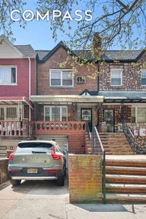 /international/us/62-east-92nd-street-brooklyn-ny-110107993063/