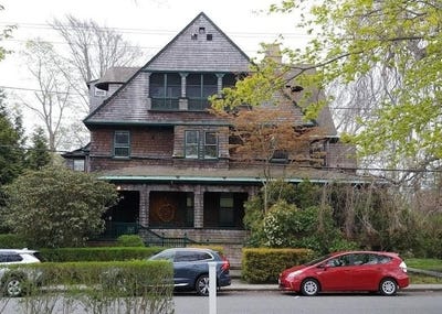 /international/us/37-catherine-street-newport-ri-110108150336/