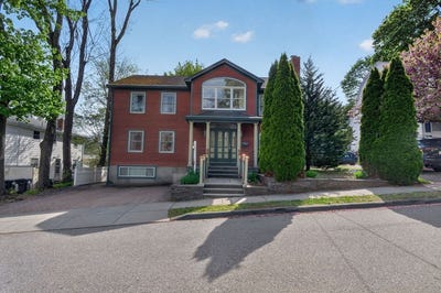 /international/us/8-hawthorne-st-watertown-ma-110107961353/