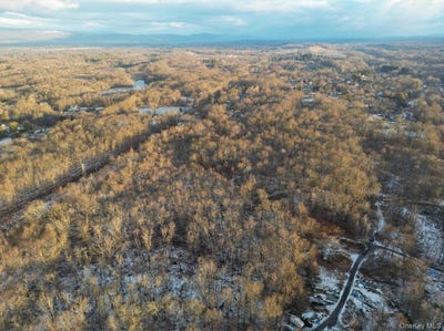 /international/us/183-plains-road-walden-ny-110102613817/