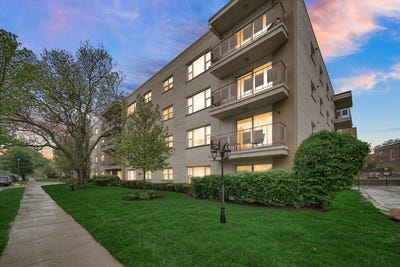 /international/us/8210-elmwood-street-skokie-il-110107694835/