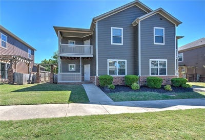 /international/us/714-n-wordsworth-lane-fayetteville-ar-110107894860/