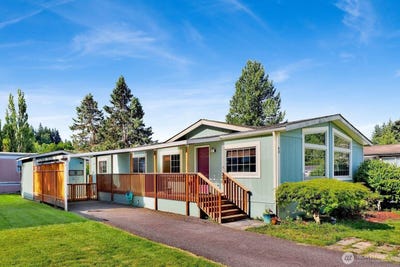 /international/us/425-north-chuckanut-drive-bellingham-wa-110108496001/