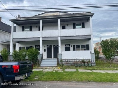 /international/us/302-304-s-irving-avenue-scranton-pa-110099932879/?lang=en