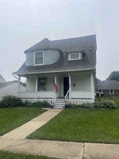 /international/us/352-n-harrison-street-lancaster-wi-110100089209/