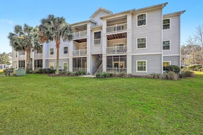 /international/us/1300-park-w-boulevard-mount-pleasant-sc-110108357173/