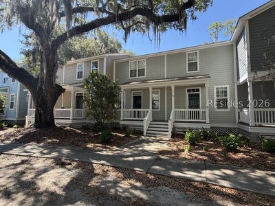 /international/us/1105-13th-street-port-royal-sc-110108408646/