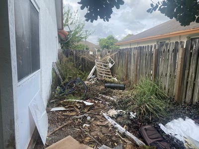 /international/us/7350-nw-54th-court-lauderhill-fl-110107016475/