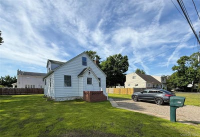 /international/us/1599-3rd-street-west-babylon-ny-110108612280/